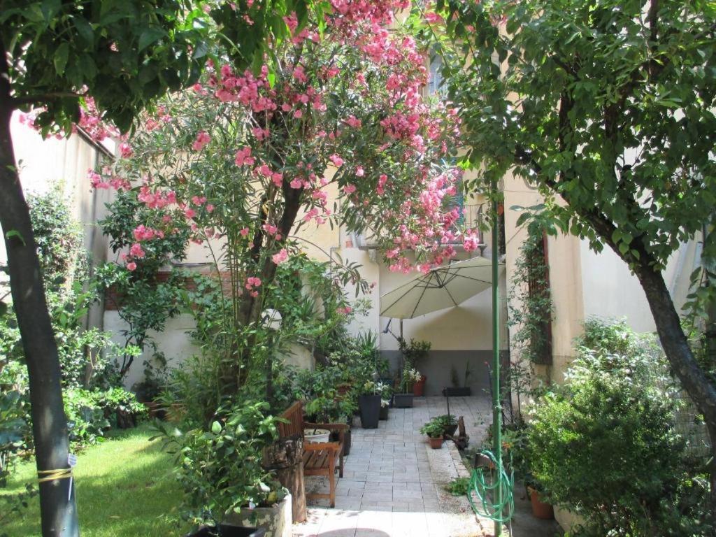 Il Giardino Degli Oleandri * La Spezia